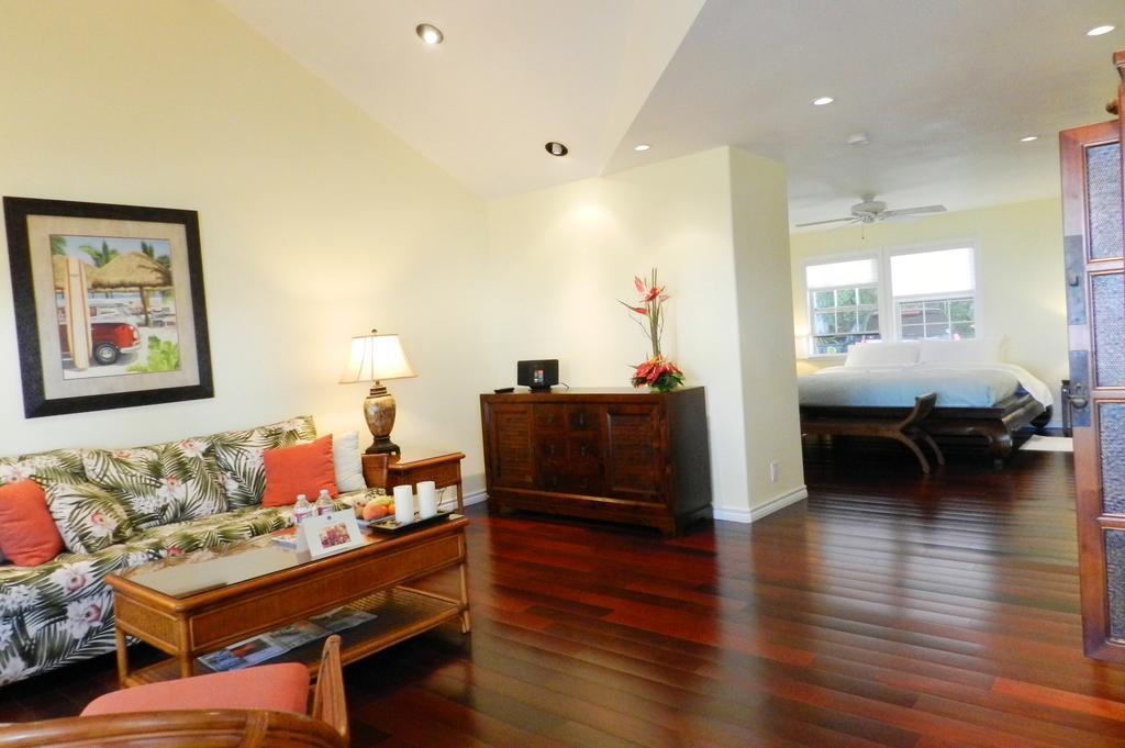 Ohia Kona Estates - An All Suites B&B Kalaoa Ruang foto